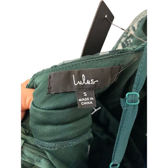 NWT A Love To Remember Emerald Lace Backless Skater Dress S Holiday Christmas - Picture 5 of 7